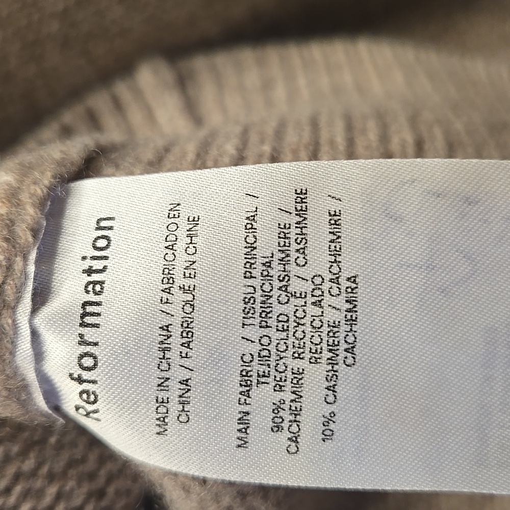 Reformation Garrett Cashmere Oversized Turtleneck Size XS - Picture 7 of 8